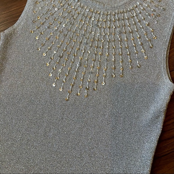 Donna Salyer Fabulous Furs Womens Silver Sleeveless Sequin Medium Blouse - Picture 3 of 4
